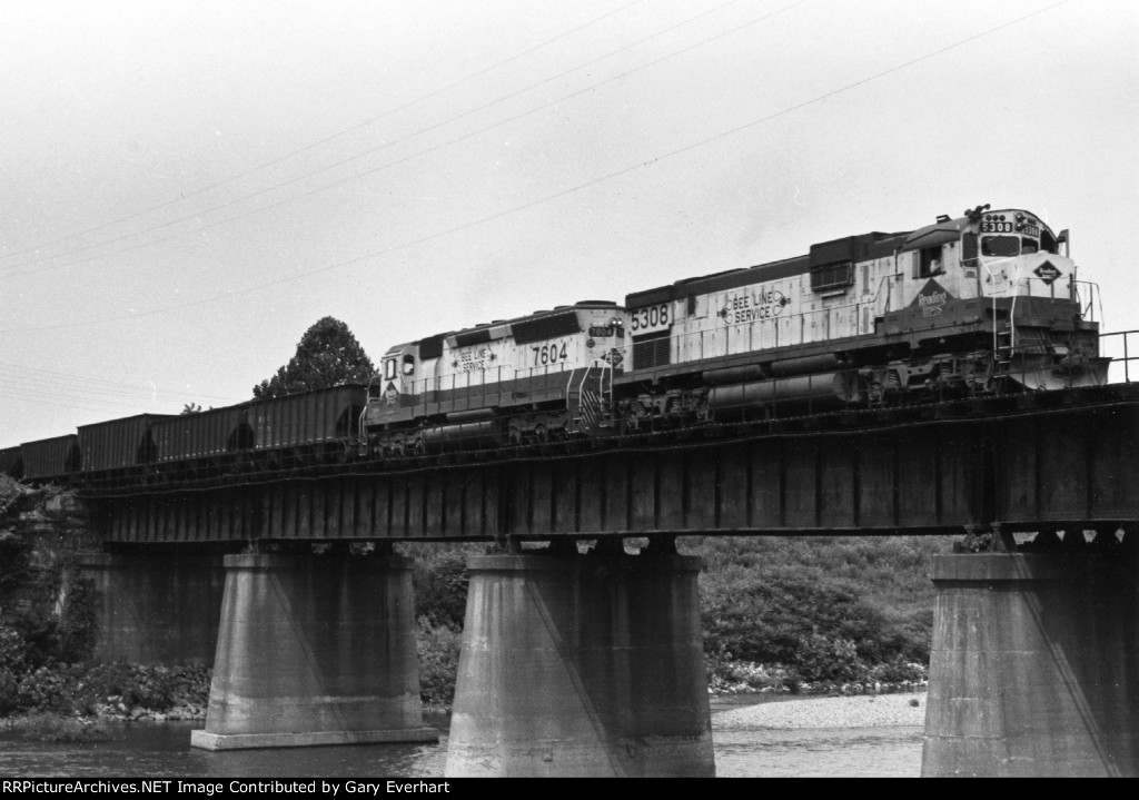 RDG Alco C630 #5308 with RDG SD45 #7604